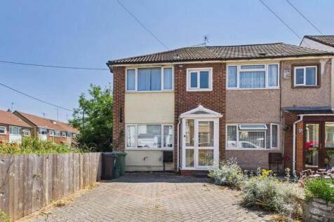 2 bedroom semi-detached house for sale