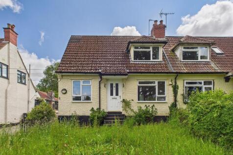 2 bedroom semi-detached house for sale
