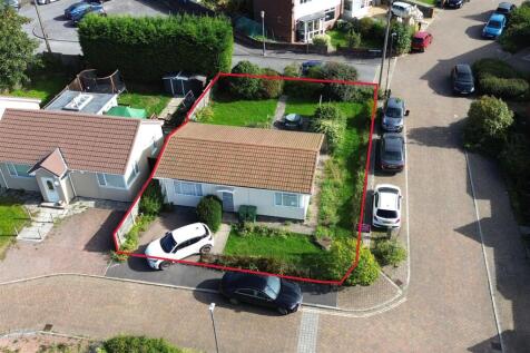 2 bedroom bungalow for sale