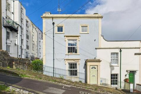 Block of apartments for sale