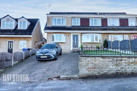 4 bedroom semi-detached house for sale