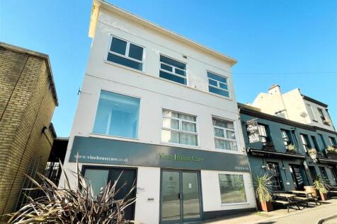 1 bedroom flat for sale