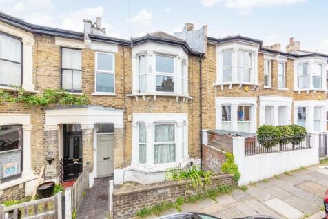 Landcroft Road, East Dulwich, London... 2 bed apartment for sale