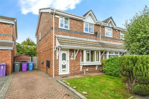 3 bedroom semi-detached house for sale
