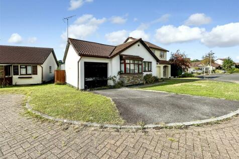 3 bedroom bungalow for sale