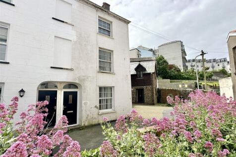 Albert Villas, Ilfracombe, Devon, EX34 4 bed semi