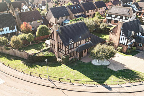 Raeburn Way, College Town, Sandhurst... 4 bed detached house for sale