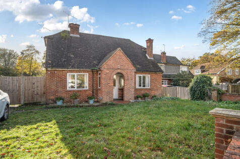 James Road, Camberley, Surrey, GU15 3 bed bungalow for sale