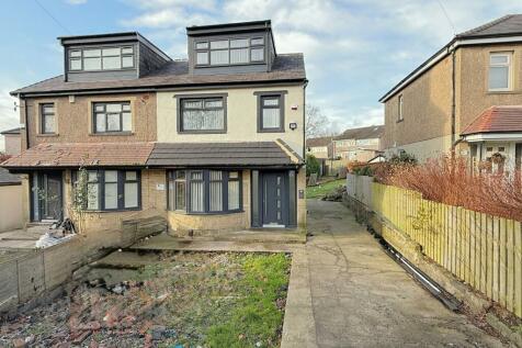 Buttershaw Lane, Bradford, BD6 5 bed semi