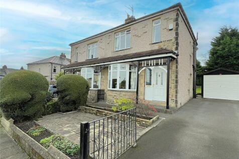 Welbeck Drive, Horton Bank Top... 3 bed semi