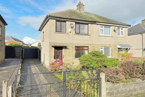Uplands Grove, Queensbury, Bradford... 3 bed semi