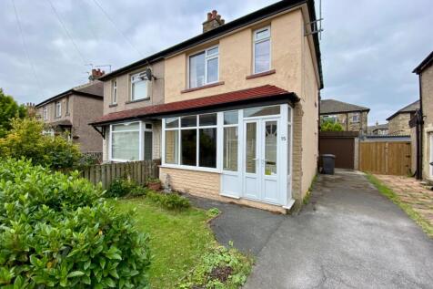Ridgeway, Wrose, Shipley, BD18 3 bed semi