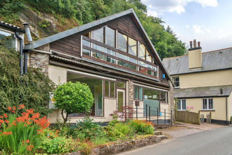 Northmoor Road, Dulverton, Somerset... 2 bed detached house for sale