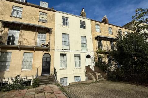 4 bedroom house for sale