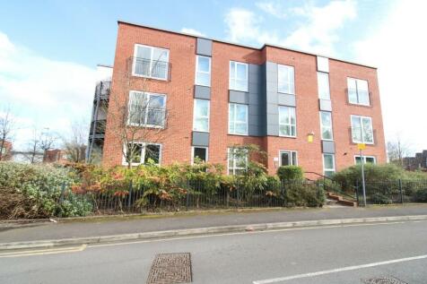 2 bedroom ground floor flat for sale