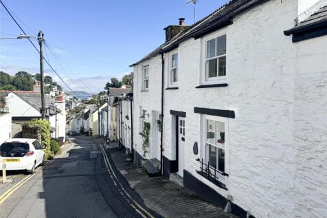 West Looe Hill PL13 2 bed end of terrace house for sale