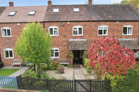 Hurcott Village, Kidderminster 3 bed cottage for sale