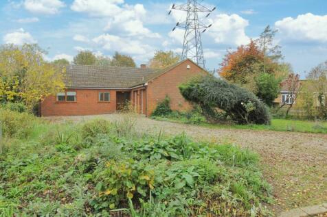 5 bedroom detached bungalow for sale