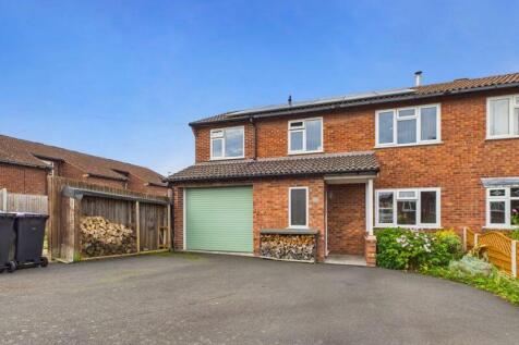 Linley View Drive, Bridgnorth WV16 4 bed semi