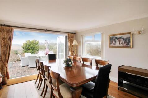 Glamorgan Road, Catherington PO8 3 bed detached bungalow for sale