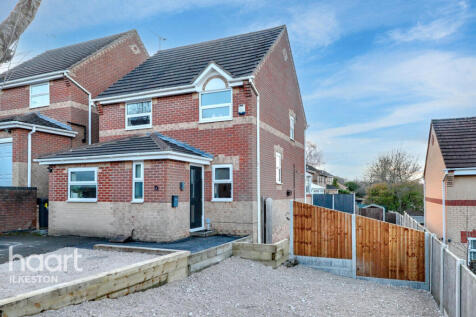 3 bedroom detached house for sale