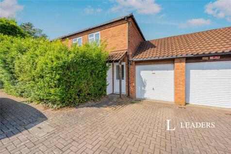 Coachmaker Court, Neath Hill, Milton... 2 bed maisonette for sale