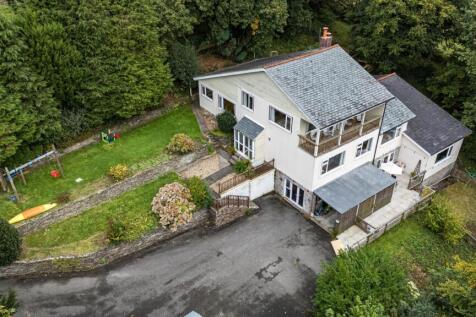 Ivyleaf Hill, Bude, Cornwall EX23 6 bed detached house for sale