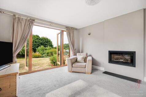 Bird in the hand,Whiteshill,Stroud GL6 3 bed detached house for sale