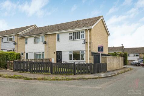 Wesley Road, Leonard Stanley... 2 bed semi