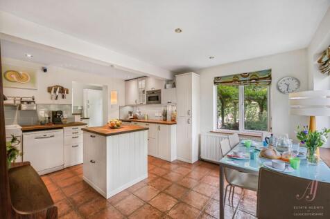 Rodborough Lane, Stroud GL5 5 bed detached house for sale