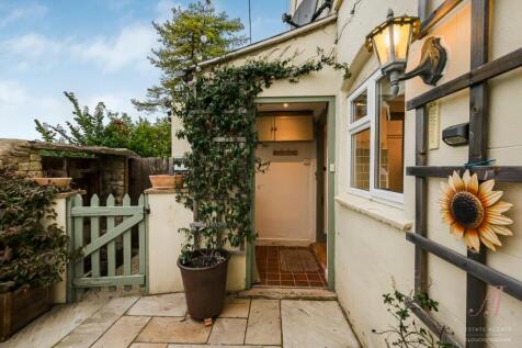 Prospect Villas, Chalford GL6 3 bed cottage for sale