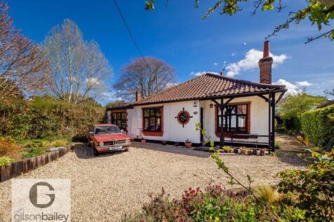 3 bedroom detached bungalow for sale