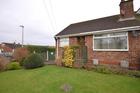 2 bedroom semi-detached bungalow for sale