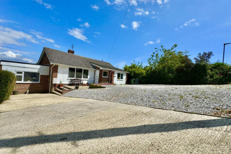 3 bedroom bungalow for sale