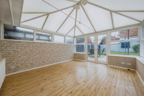 3 bedroom bungalow for sale