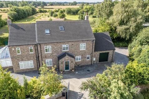 Haxby, York YO32 6 bed detached house for sale