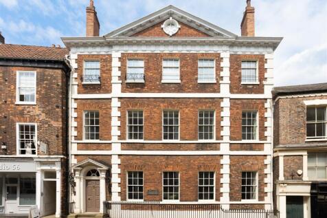 Micklegate, York YO1 9 bed house for sale