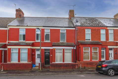Castle Street, Barry 3 bed terraced house for sale
