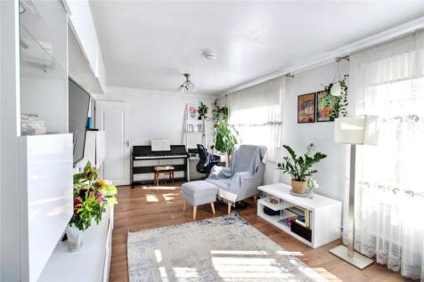 Marl Pit Lane, Norwich, Norfolk, NR5 2 bed apartment for sale