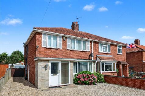 Bush Road, Hellesdon, Norwich... 3 bed semi