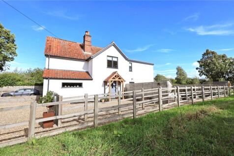 Foulsham Road, Guestwick, Norfolk, NR20 3 bed semi