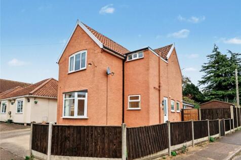 Vera Road, Hellesdon, Norwich... 4 bed detached house for sale