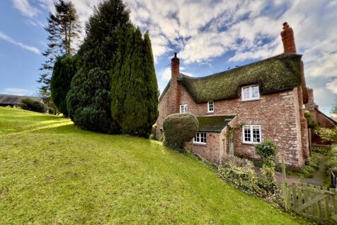 3 bedroom cottage for sale