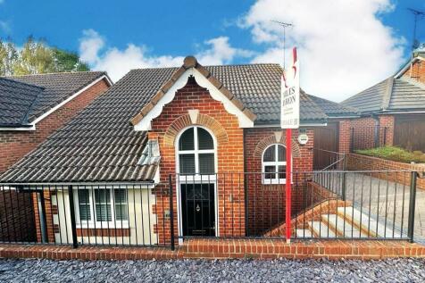 Old Town, Swindon SN1 5 bed detached house for sale