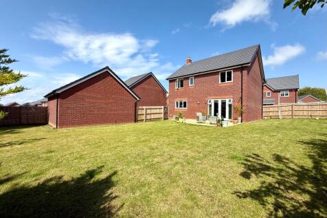 Wroughton, Swindon SN4 4 bed detached house for sale