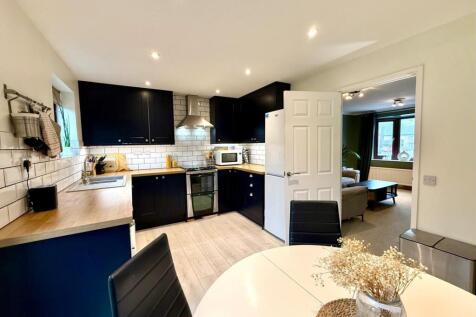 Grange Park, Swindon SN5 3 bed detached house for sale
