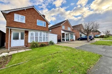 Lawn, Swindon SN3 3 bed detached house for sale