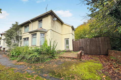 Nelson Road, Ystrad Mynach, Hengoed... 3 bed semi