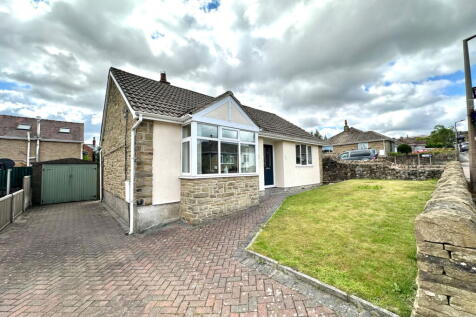 2 bedroom detached bungalow for sale