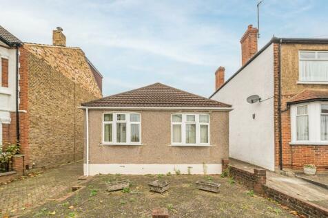 Detached bungalow for sale